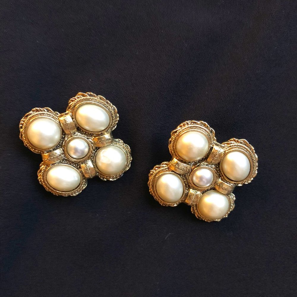 Women's jewelry, Earrings, Pearl earrings